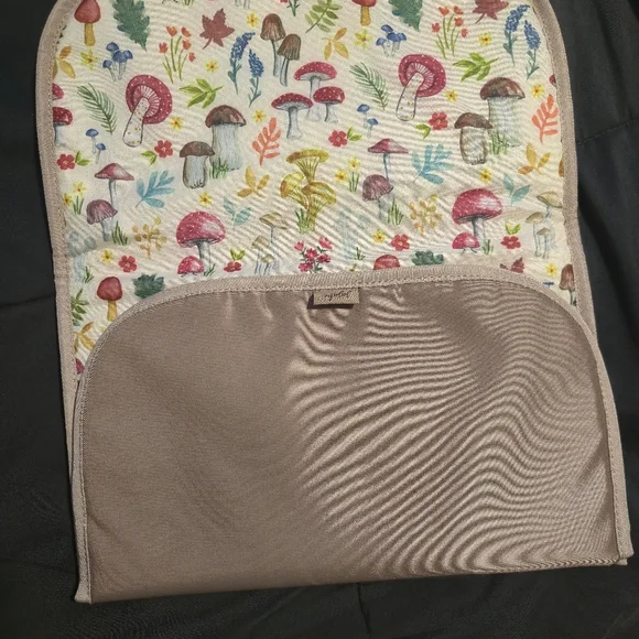 Jujube Eco BFF Truffle Diaper Bag - Picture 10 of 14